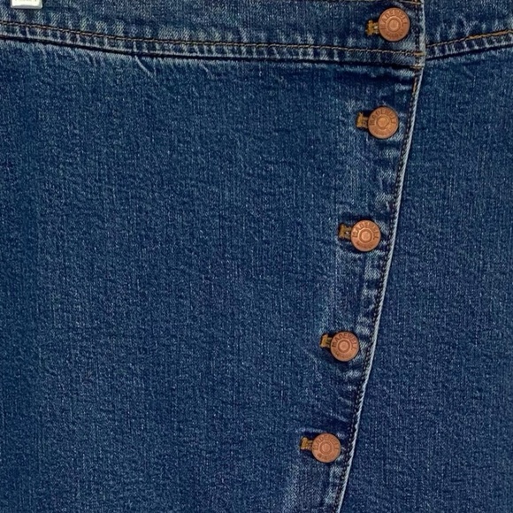 Madewell Denim Mid length Skirt. Front Slit with angle buttons -Sz 28 - Picture 2 of 15